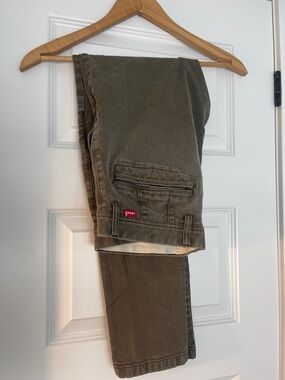 Men’s Levi’s Pants